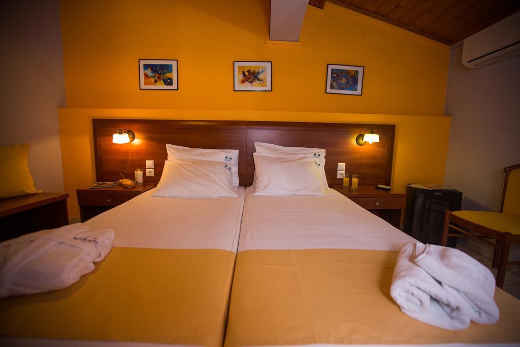 Mirabel Citycenter Hotel Argostoli  Exterior photo